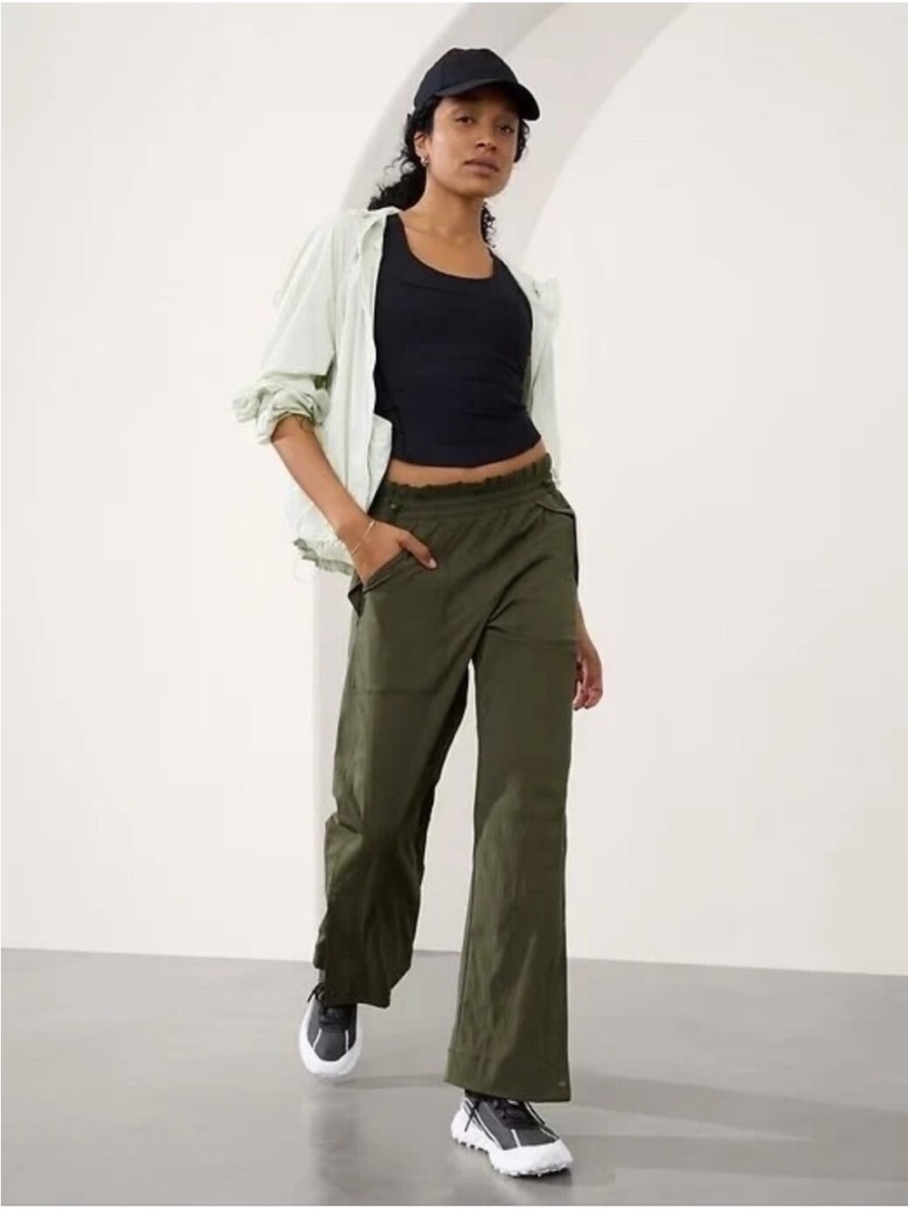 ATHLETA Trekkie High Rise Parachute Pant